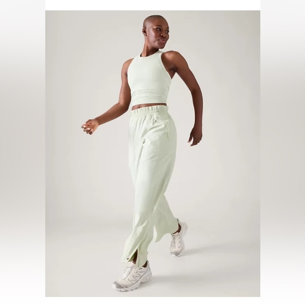 Athleta Trekkie High Rise Parachute Pant Sz 8 Mint Green Paperbag Waist Pull NWT - Picture 5 of 14